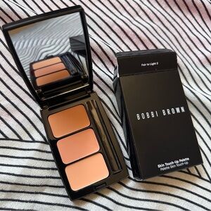 Bobbi Brown Skin Touch Up Palette - Fair to Light 2